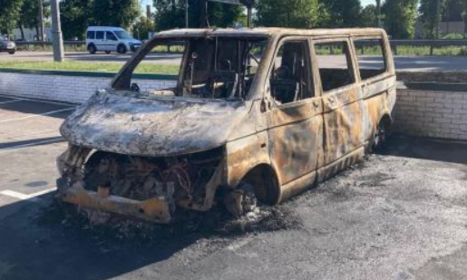 В Україні спостерігається збільшення випадків підпалів автомобілів, що належать військовим: які кроки повинна вжити держава?