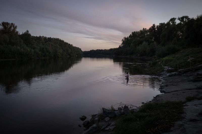 Державне агентство водних ресурсів повідомляє: забруднення річки Десна досягло Київської області.