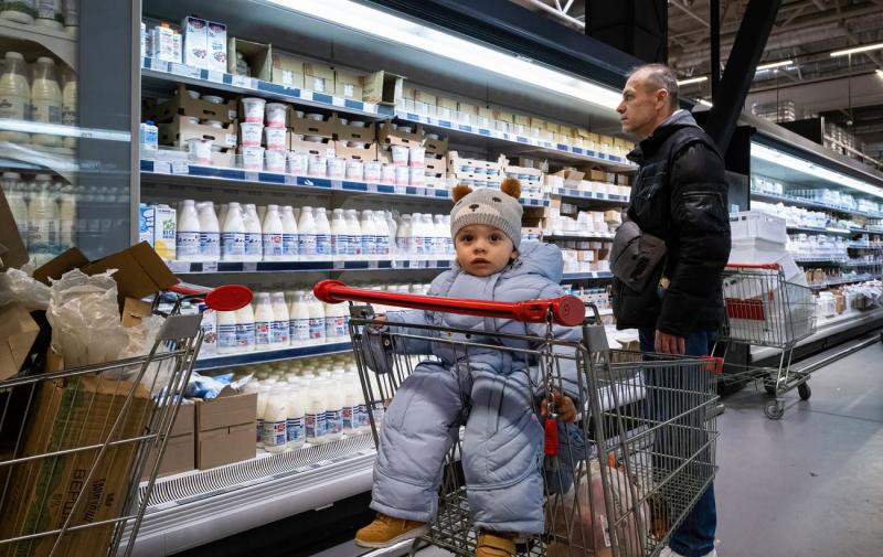 Популярний тренер поділився, яку жирність молочних продуктів варто обирати для ефективного схуднення.